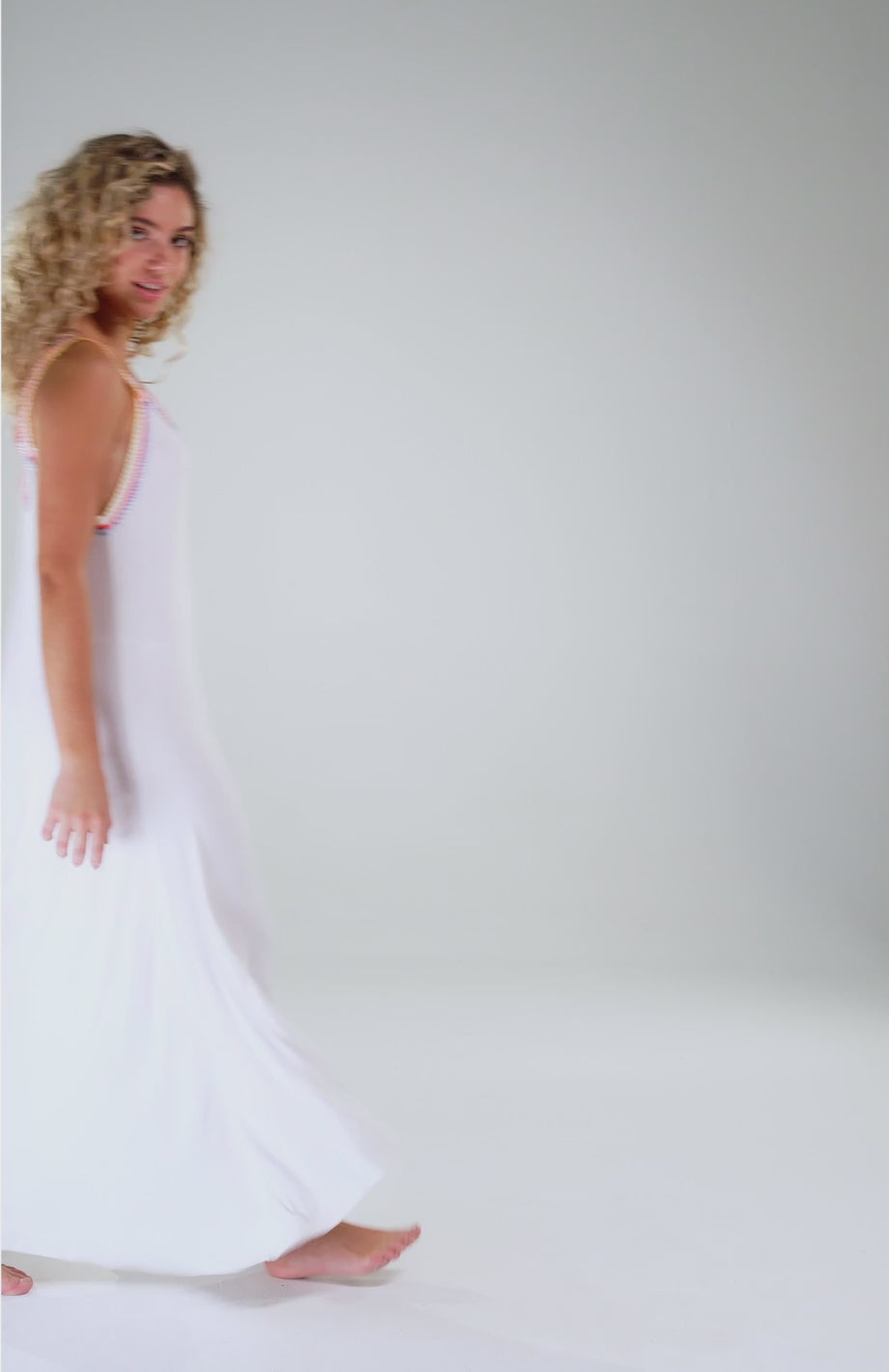 MAXI DRESS WHITE